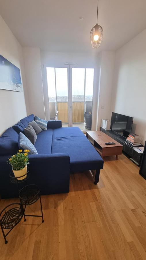 Apartment Tower-apartment In *