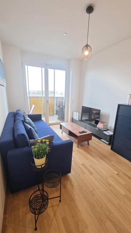Apartment Tower-apartment In *