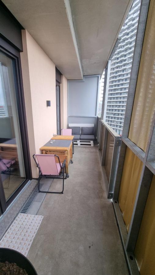 Tower-apartment In Apartment *