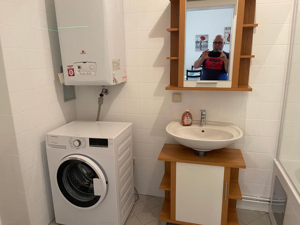 Peaceful For 4 Apartment