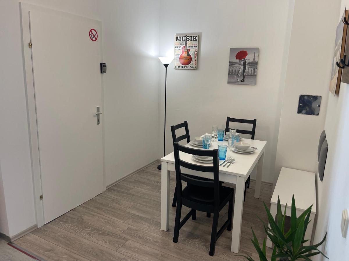 Apartment Peaceful For 4 *
