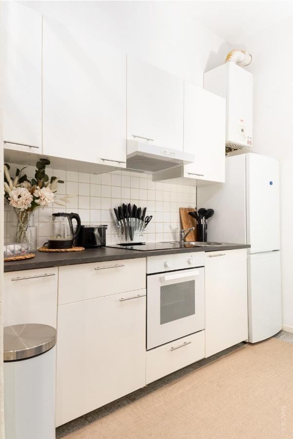 Spacious And Near Metro I Close To Parks I Akh *