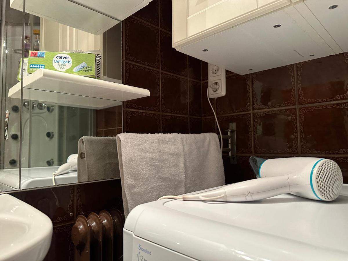 2 Flat With Balcony, Near Of Center Apartment Vienna