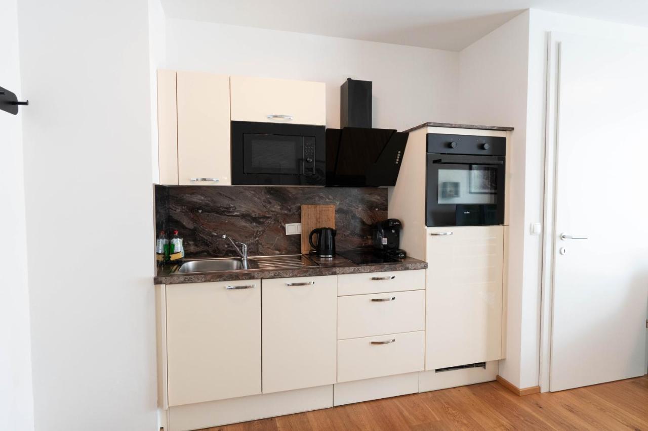 Modern With Big Balcony Near City Center *