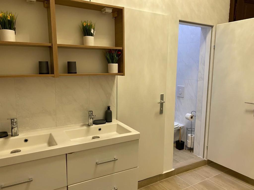 Deluxe Double Dw Apartment *