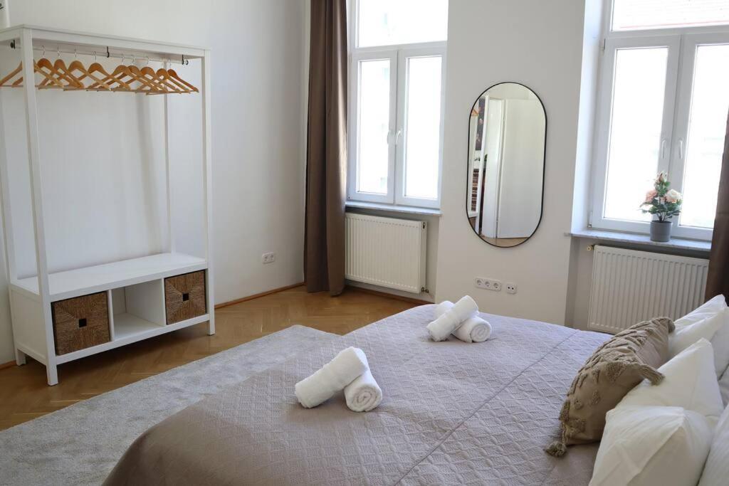 Bloom - Cozy Apartment, 5 Stops To Center Vienna