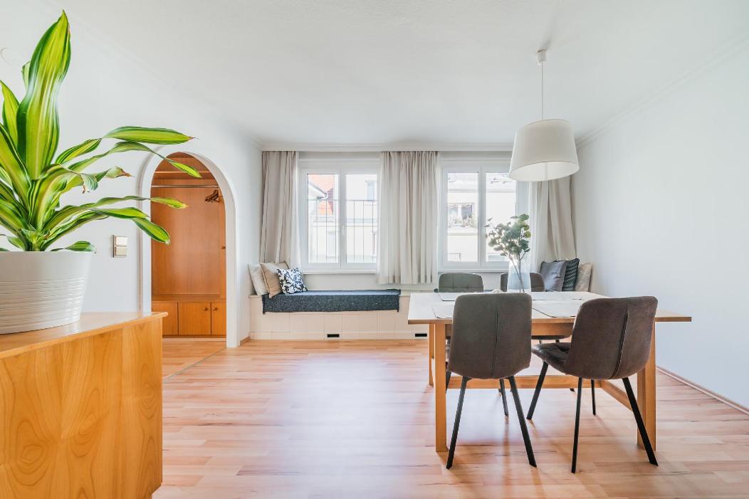 Feelhome-karmeliterviertel-6 Gaeste-wifi-smart Tv Apartment