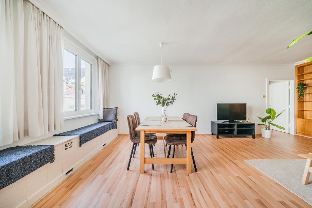 Apartment Feelhome-karmeliterviertel-6 Gaeste-wifi-smart Tv