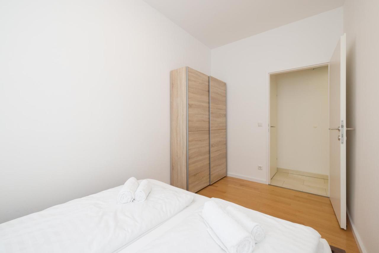 Apartment Favoriten Dream 1100 *