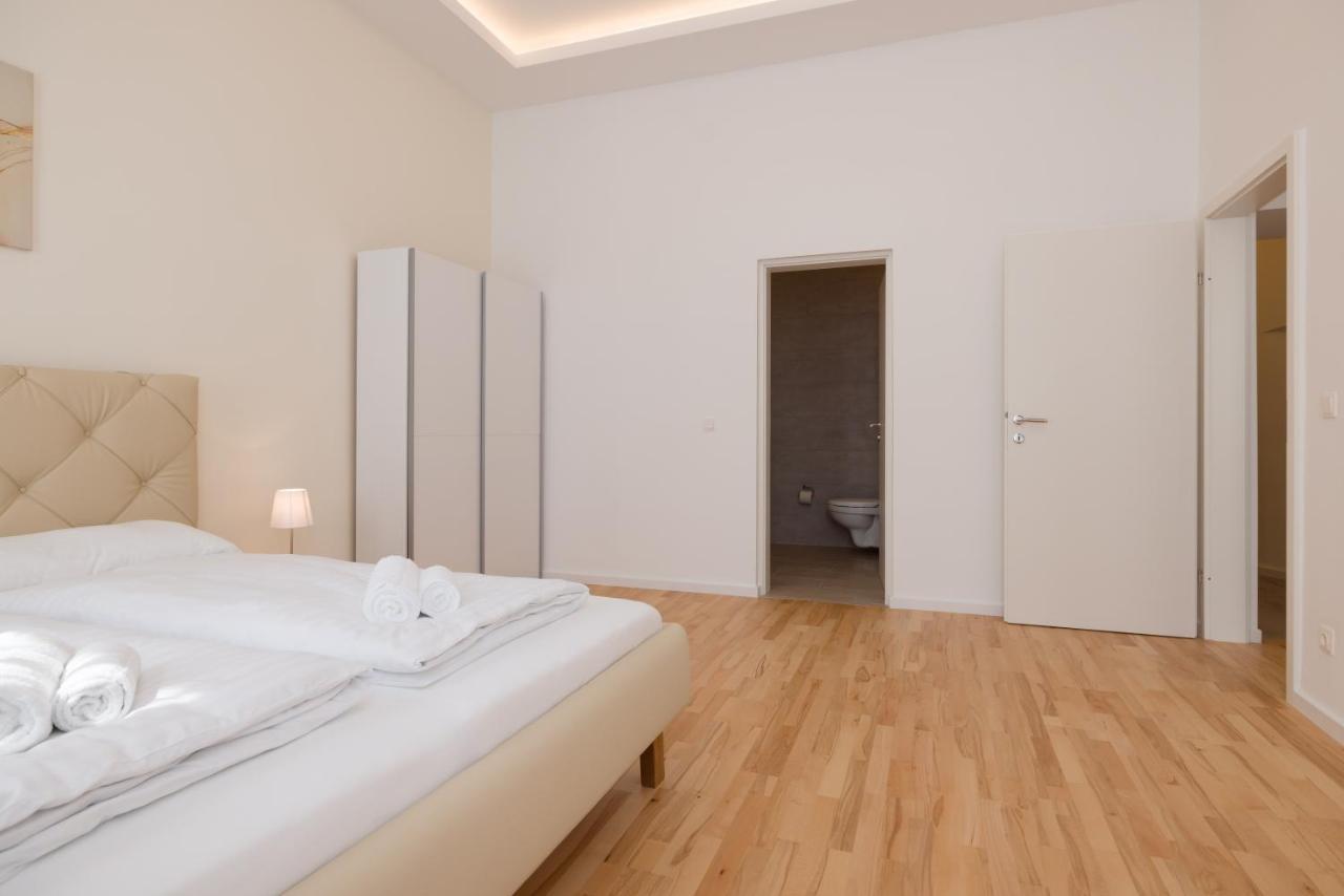 Relax 1120 * Vienna