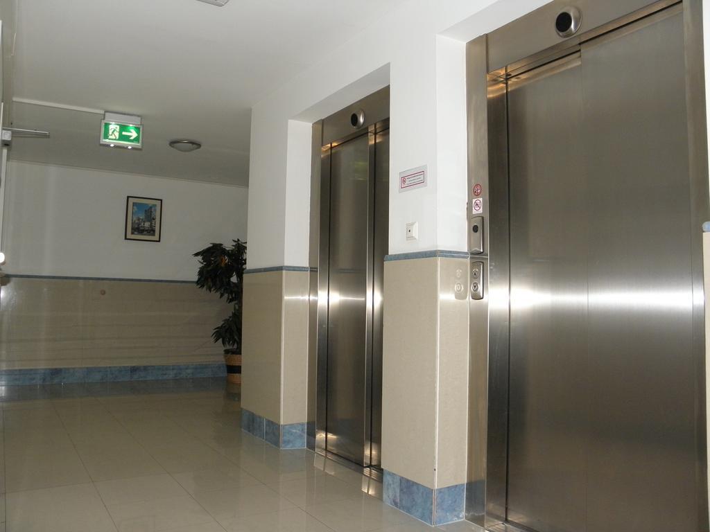 Hotel Donaustadt Kagran - At Metro U1 Vienna