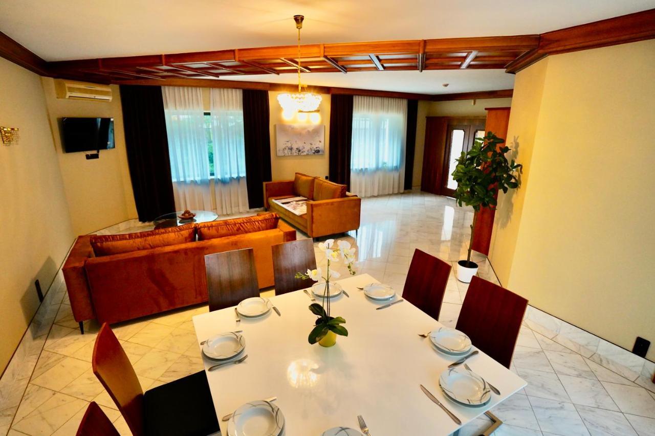 Schoenbrunn Zm Apartment