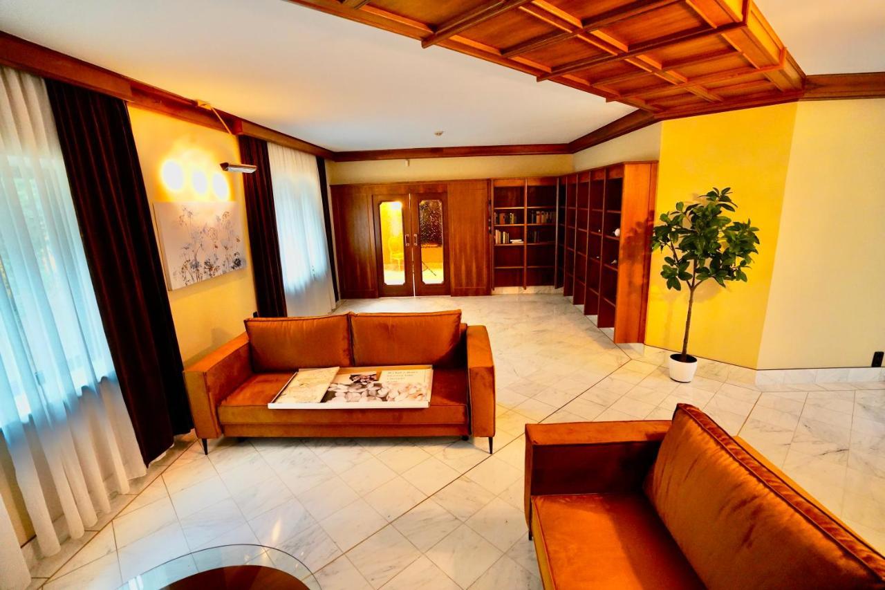 Schoenbrunn Zm Apartment *
