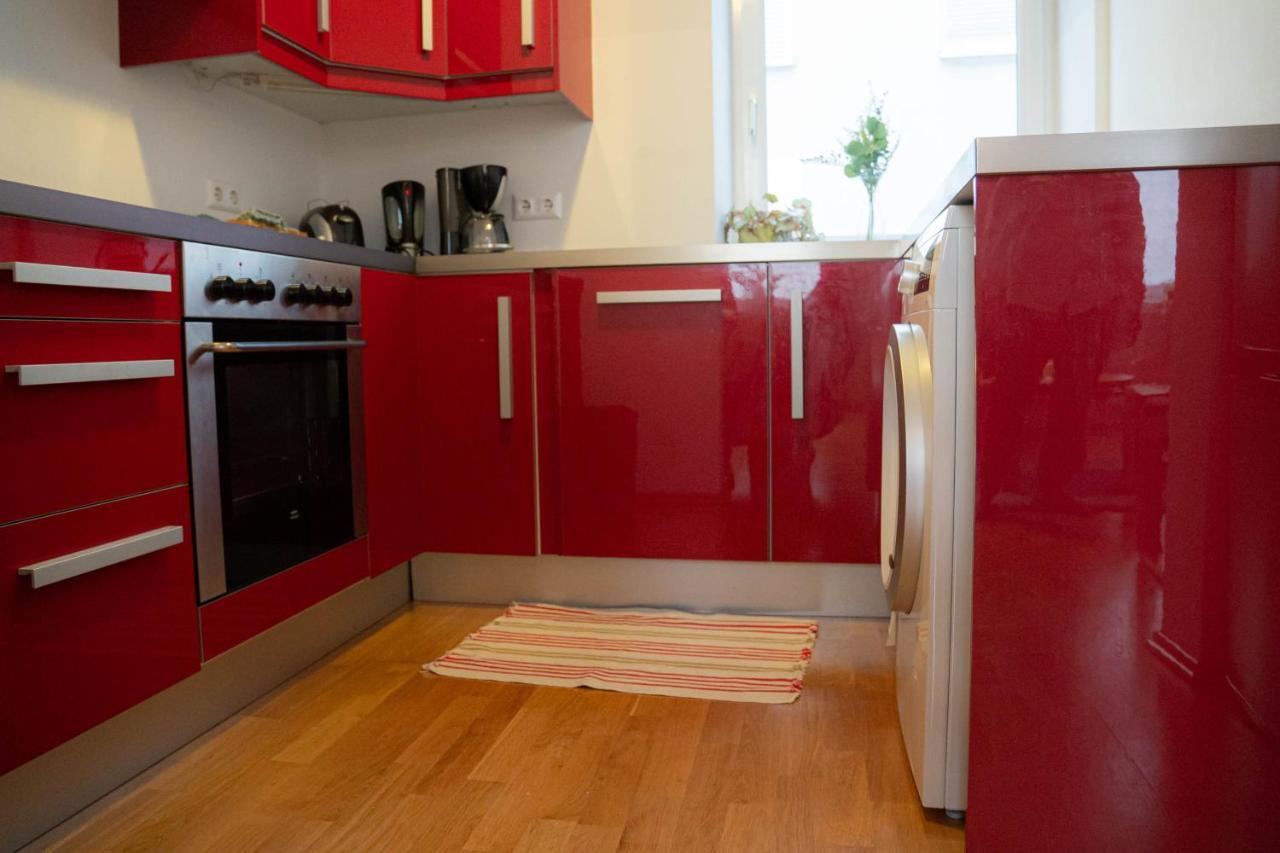 Apartment Bright - Colorful - Near Centrum - Restify 6&7 *