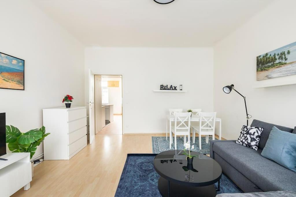Beautiful 1 Bedroom Near Schoenbrunn * Wien