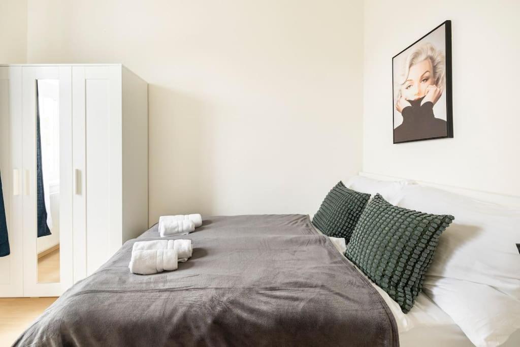 Beautiful 1 Bedroom Near Schoenbrunn Apartment *