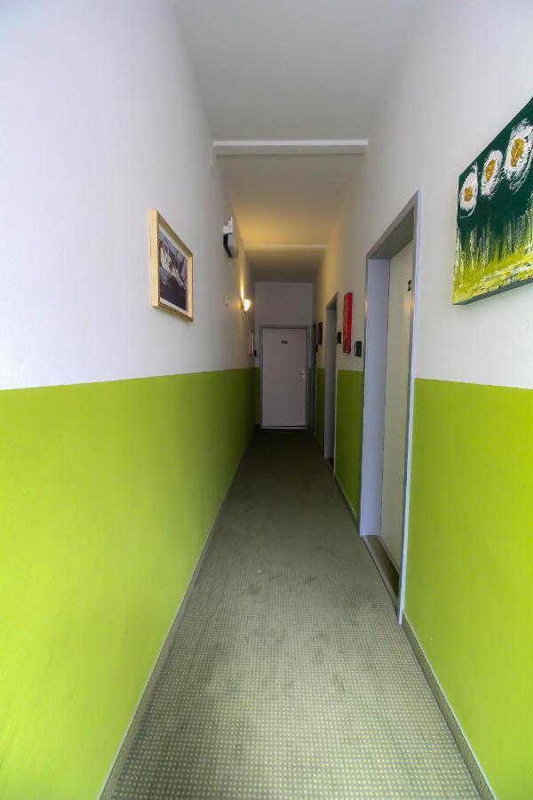 Apartment Sb In Lively Area Vienna