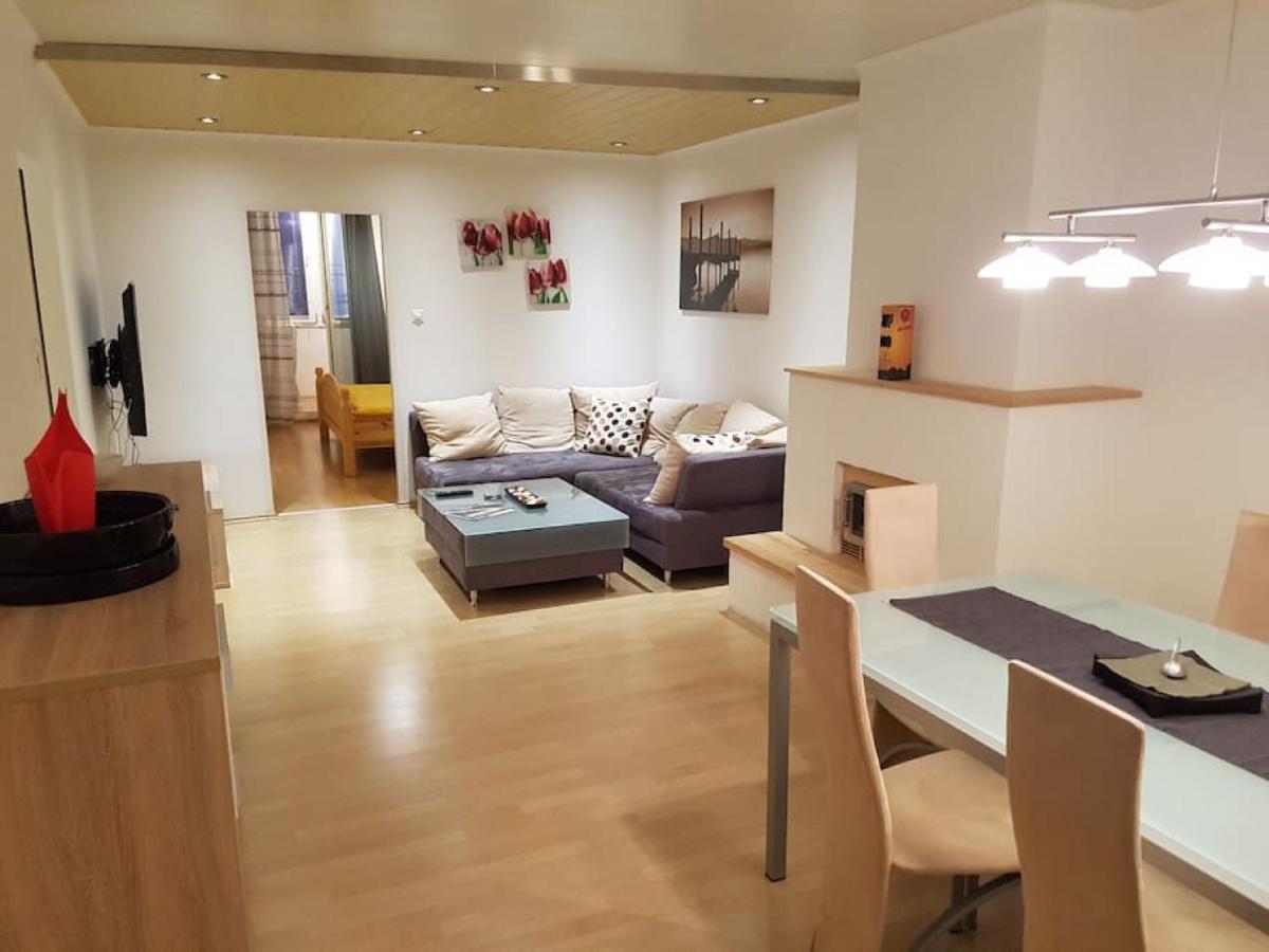 Esslinger Hauptstr Spacious With Loggia Apartment Vienna