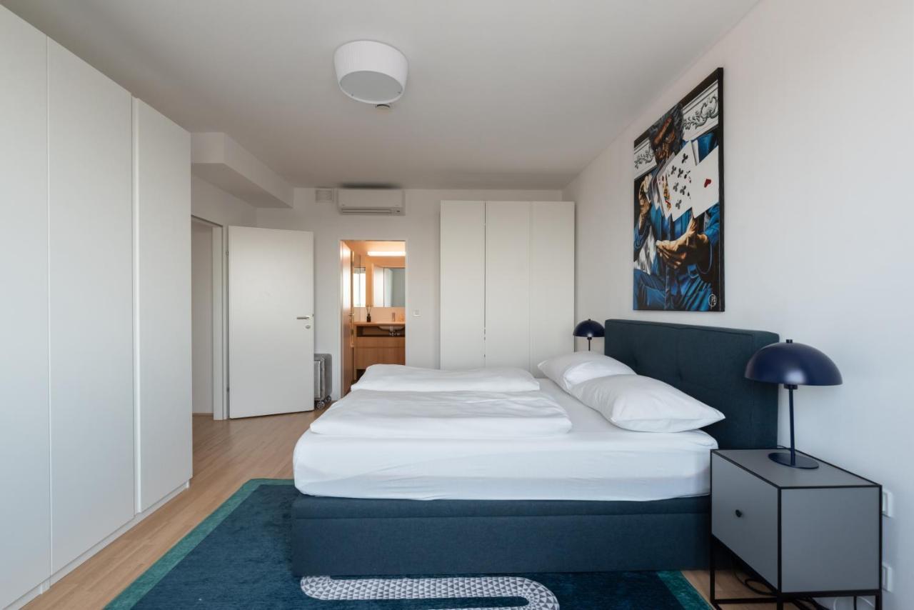 Luxus Ueber Den Wolken, 18. Stock Mit Klimaanlage Und Garage