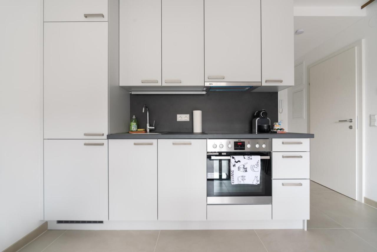 Ruhig, Hell Und Neu Mit Garage Apartamento *