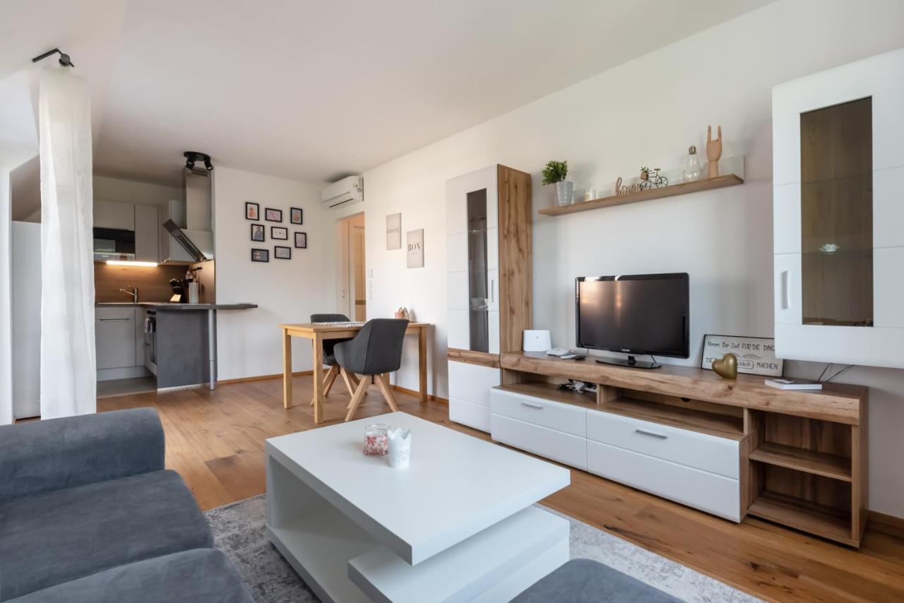 Apartment Gruene Ruhelage, 20 Minuten Ins Zentrum Und Parkgarage Vienna