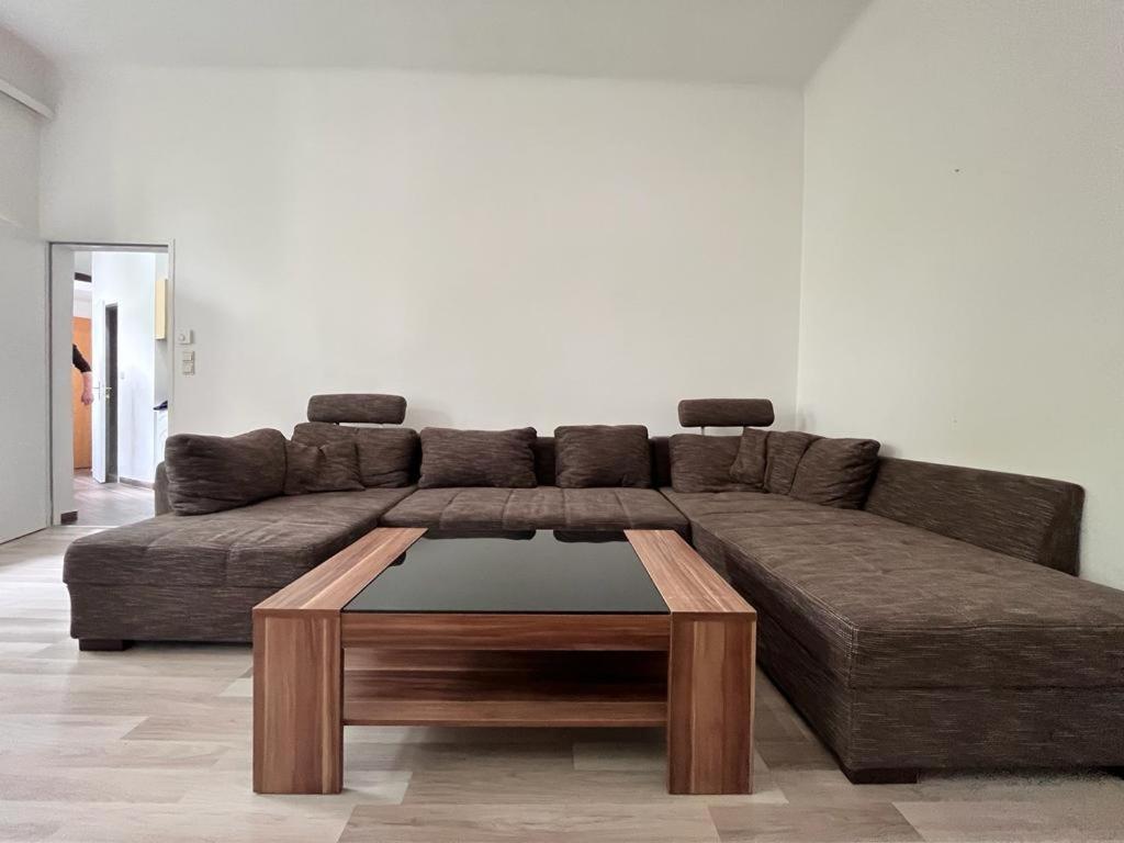 Apartment Feel Good *