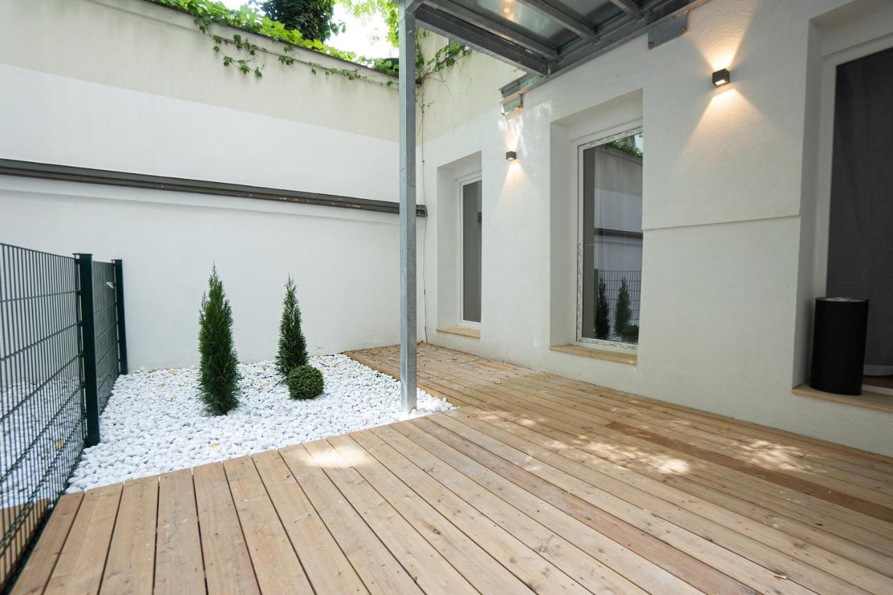 2-room With A Terrace Wien