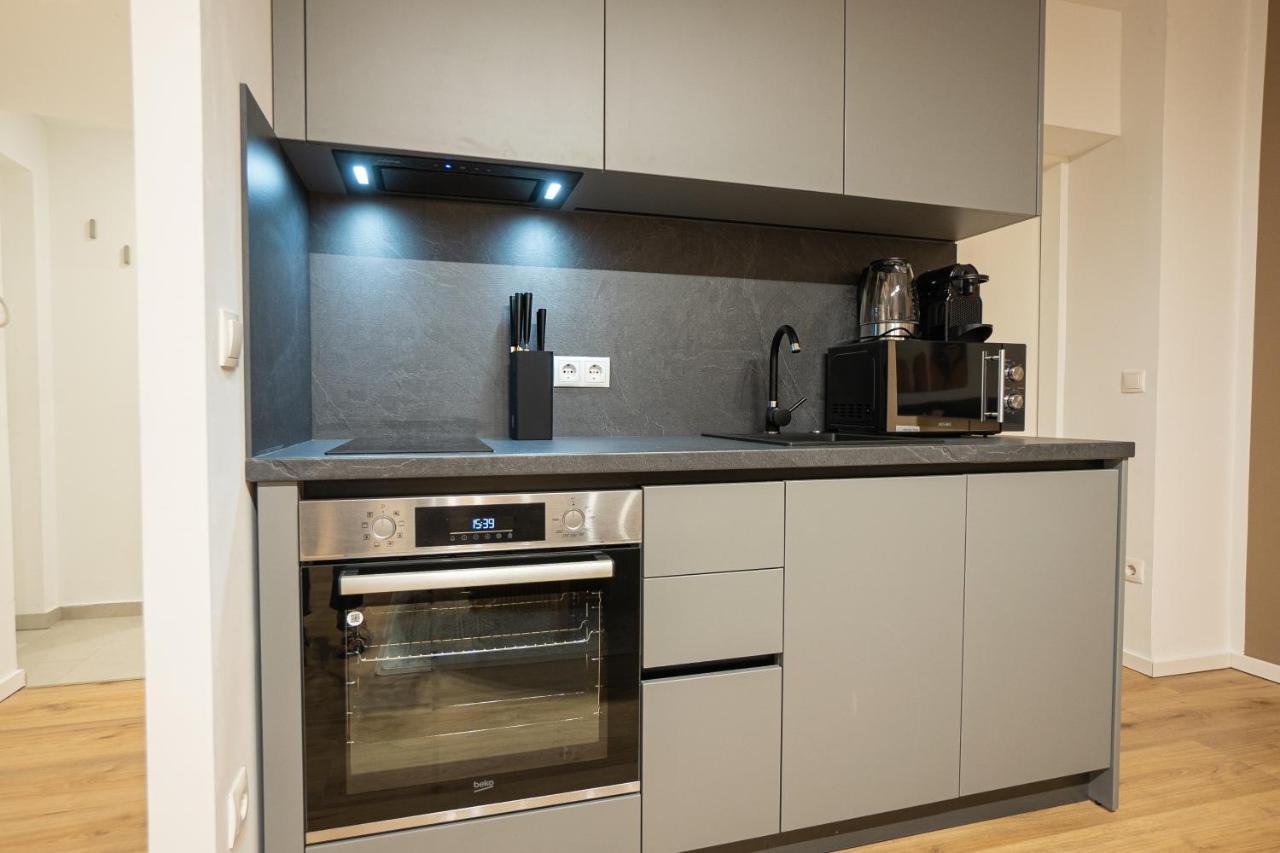1br With A Queen-size Bed And Terrace - Contactless 24h Check-in Apartamento Viena