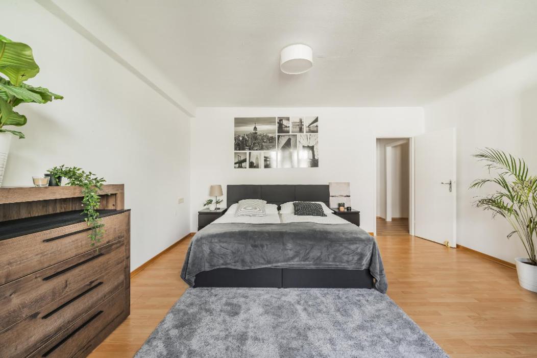 Feelhome-karmeliterviertel-6 Gaeste-wifi-smart Tv *