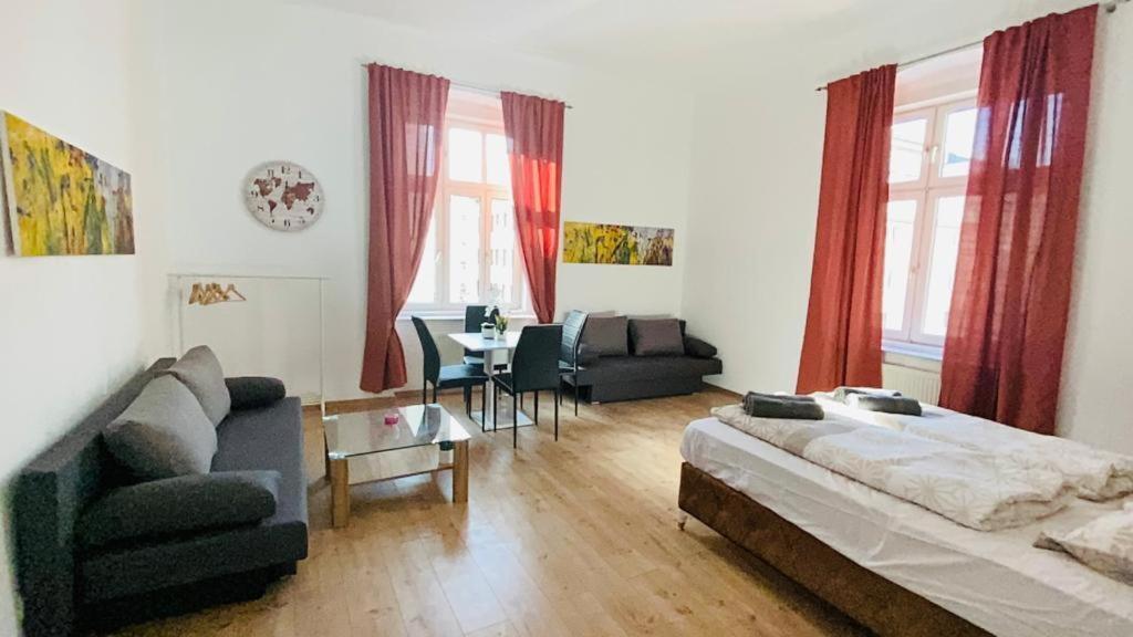 Quad-room Near Prater Stern * Viena