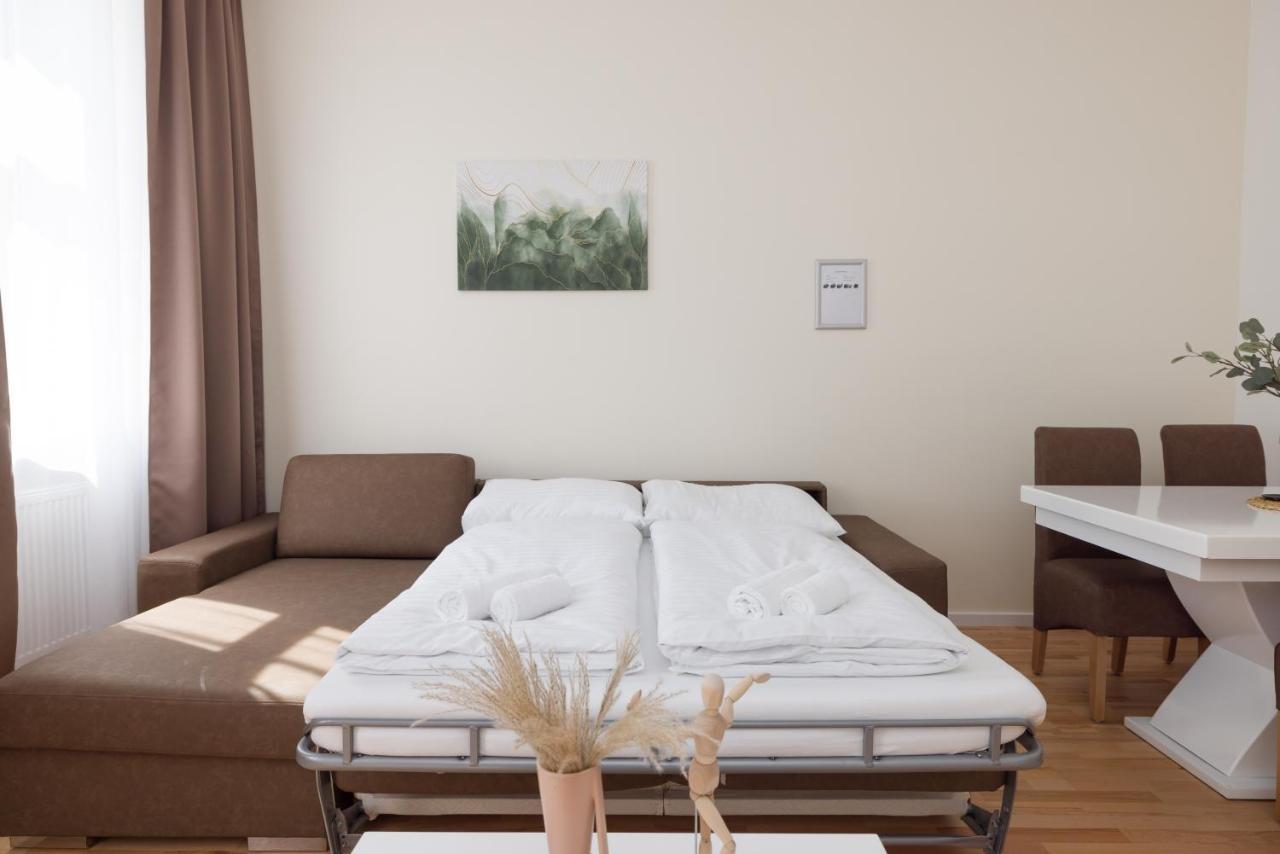 Relax 1120 * Vienna