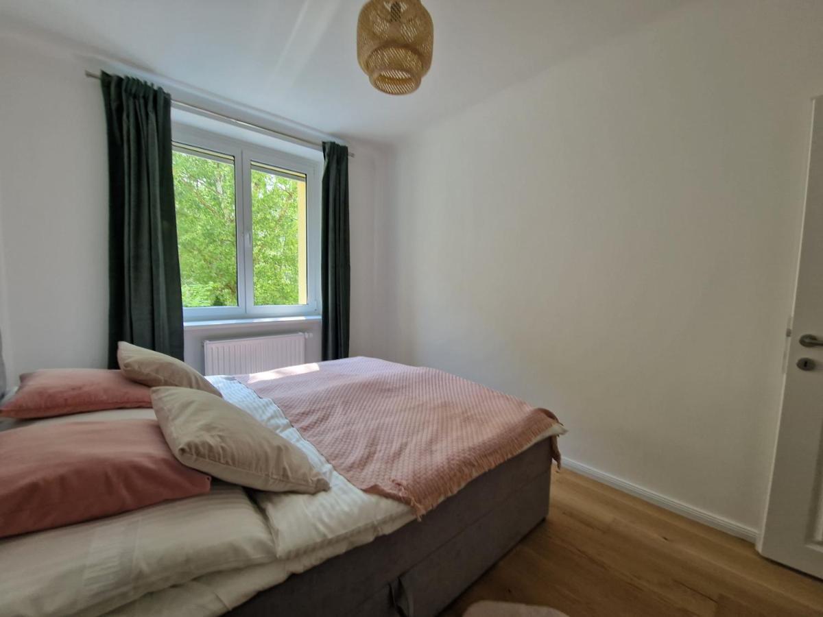 Feelhome-donau-6 Gaeste-wifi-smart Tv Apartment *