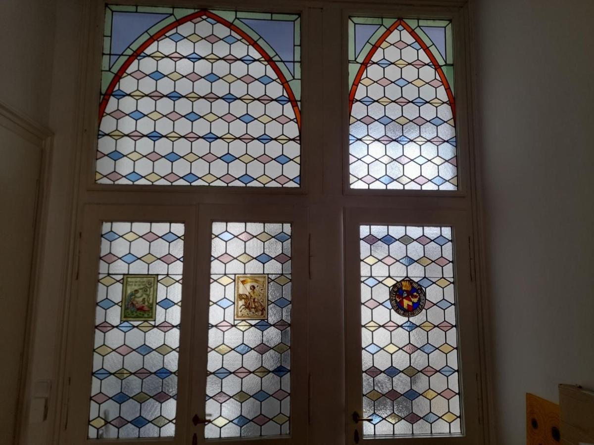 Guest house B In A Aristocratic Vienna