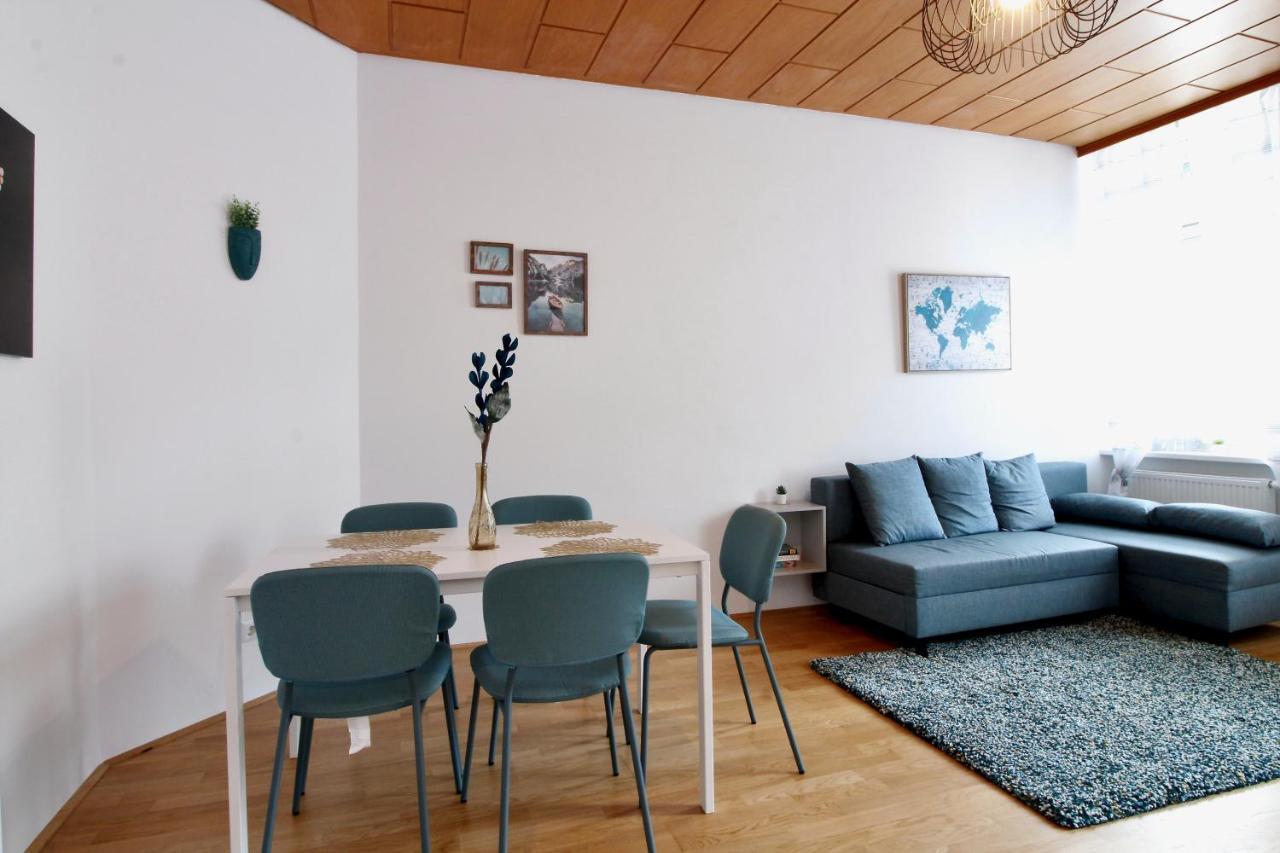 Redyard Modern Apartment *