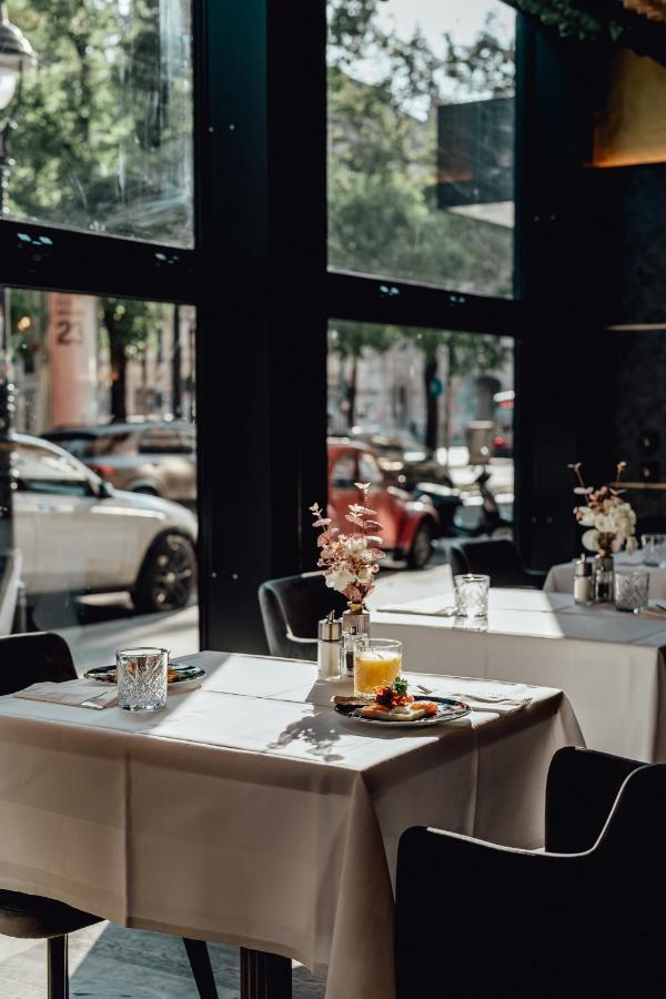 Hotel O11 Boutique 4*