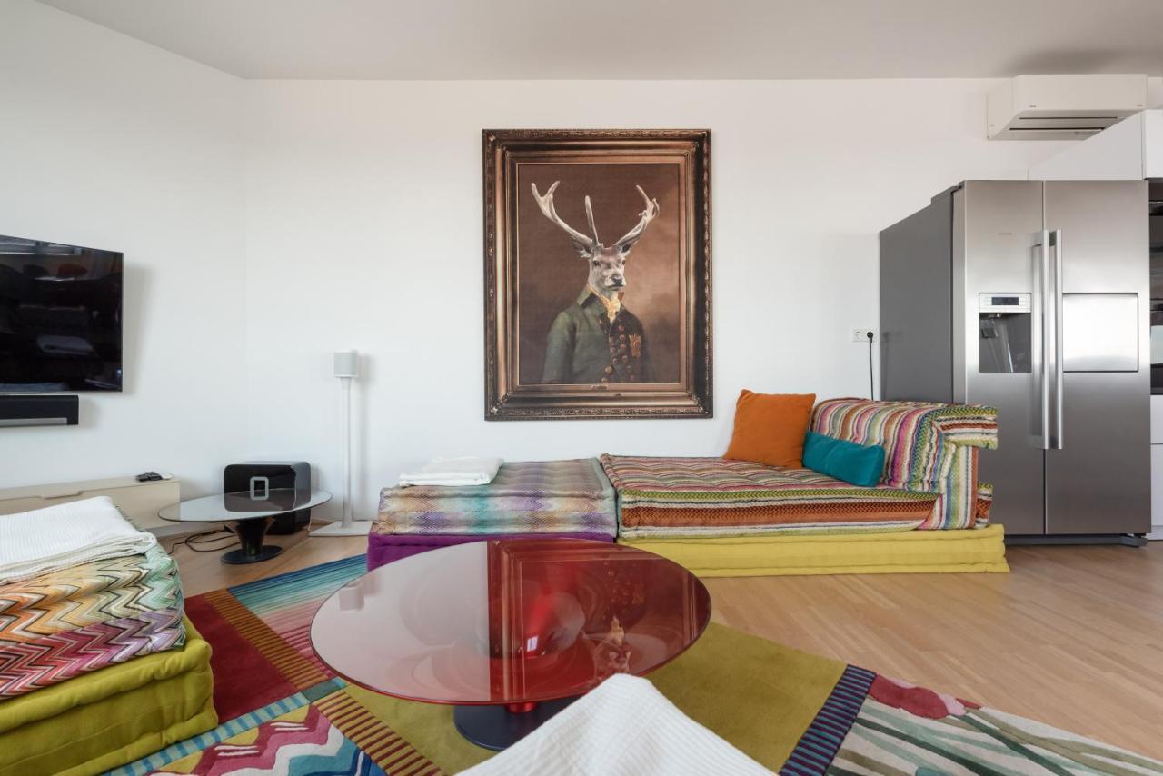 Luxus Ueber Den Wolken, 18. Stock Mit Klimaanlage Und Garage Apartment Vienna