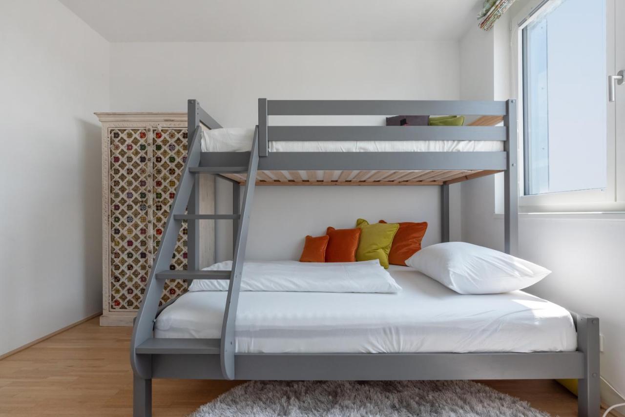 Apartment Luxus Ueber Den Wolken, 18. Stock Mit Klimaanlage Und Garage Vienna