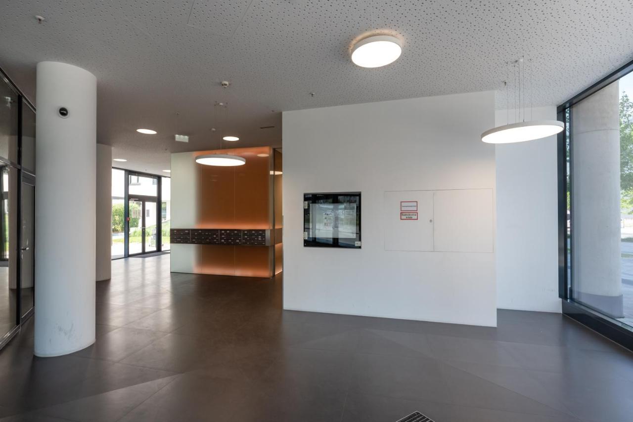 Apartment Luxus Ueber Den Wolken, 18. Stock Mit Klimaanlage Und Garage *