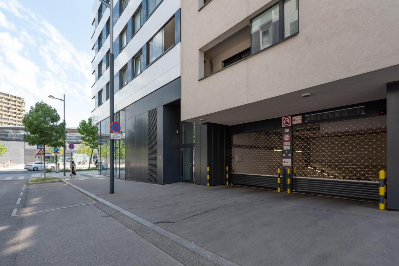 Luxus Ueber Den Wolken, 18. Stock Mit Klimaanlage Und Garage Apartment Vienna