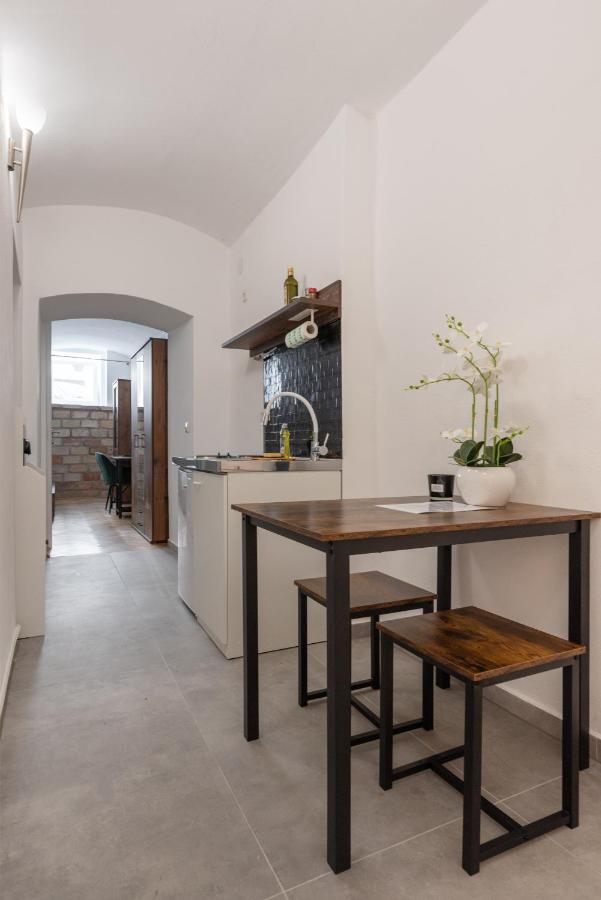Edles Souterrain In Zentrumsnahe Apartment Vienna
