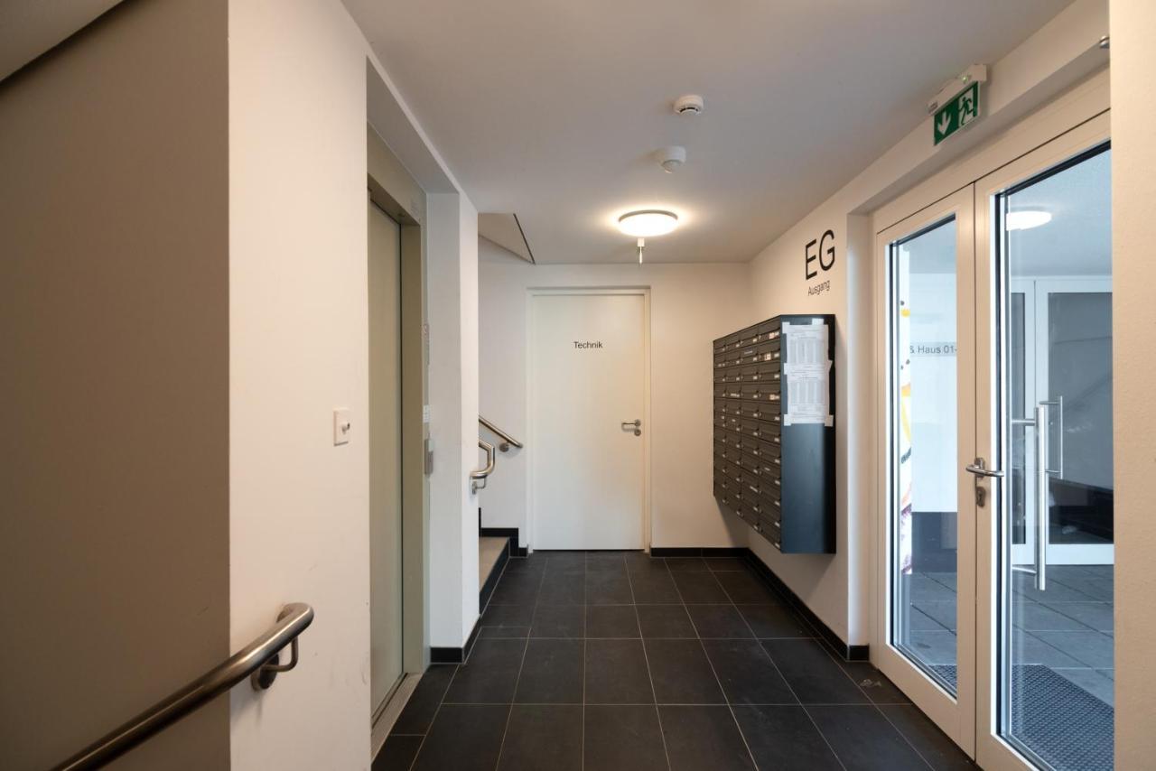 Ruhig, Hell Und Neu Mit Garage