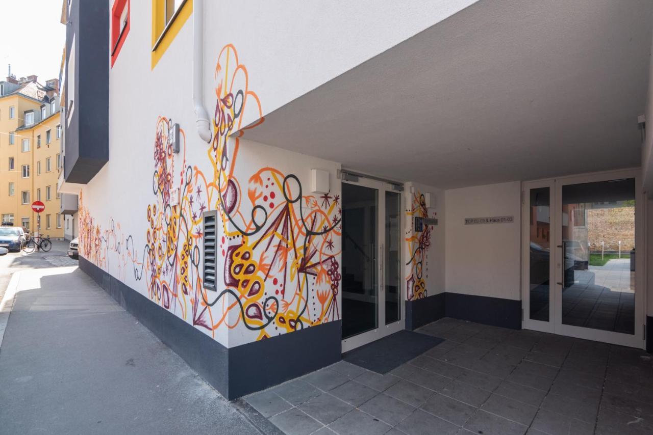 Ruhig, Hell Und Neu Mit Garage Apartamento