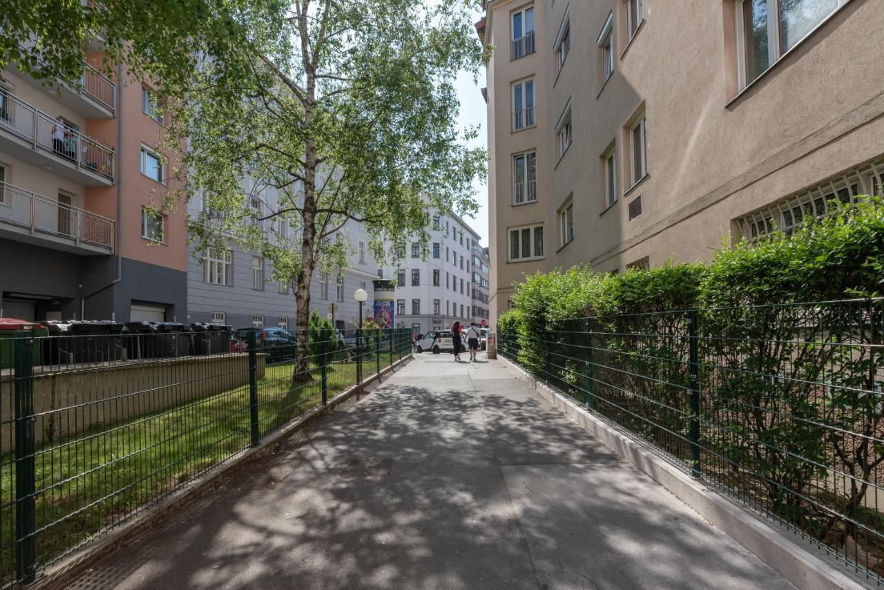 Apartment Edles Souterrain In Zentrumsnahe *