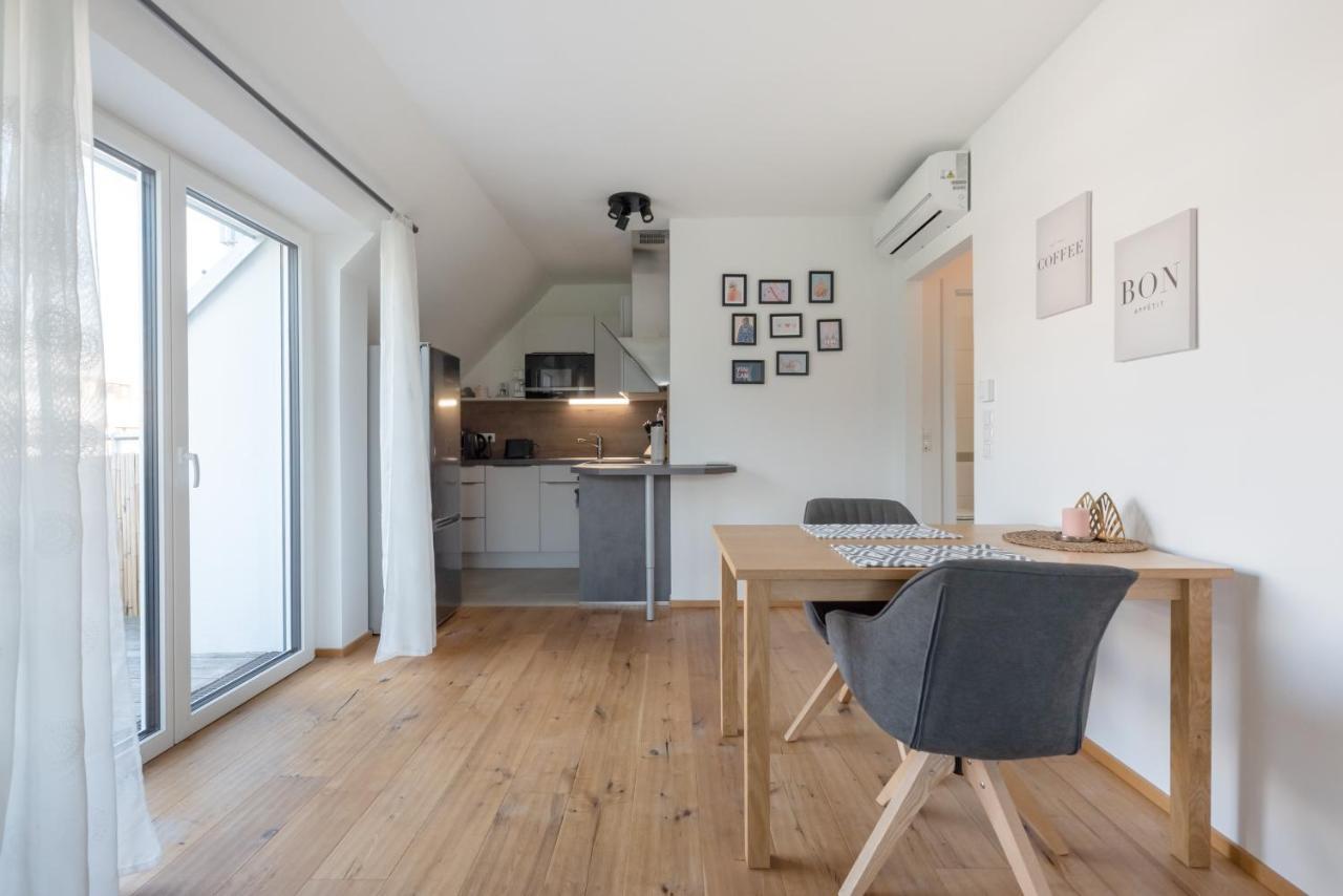 Gruene Ruhelage, 20 Minuten Ins Zentrum Und Parkgarage Apartment Vienna