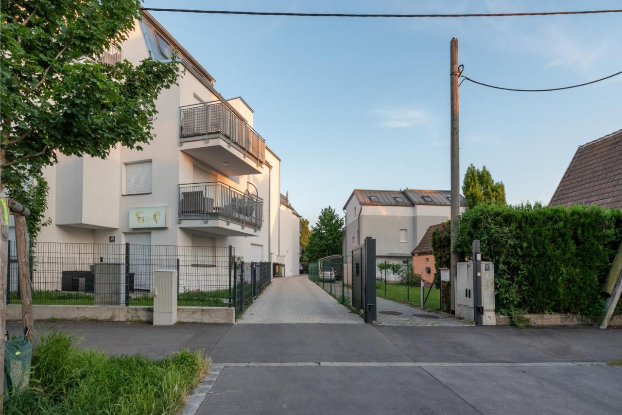 Gruene Ruhelage, 20 Minuten Ins Zentrum Und Parkgarage Vienna