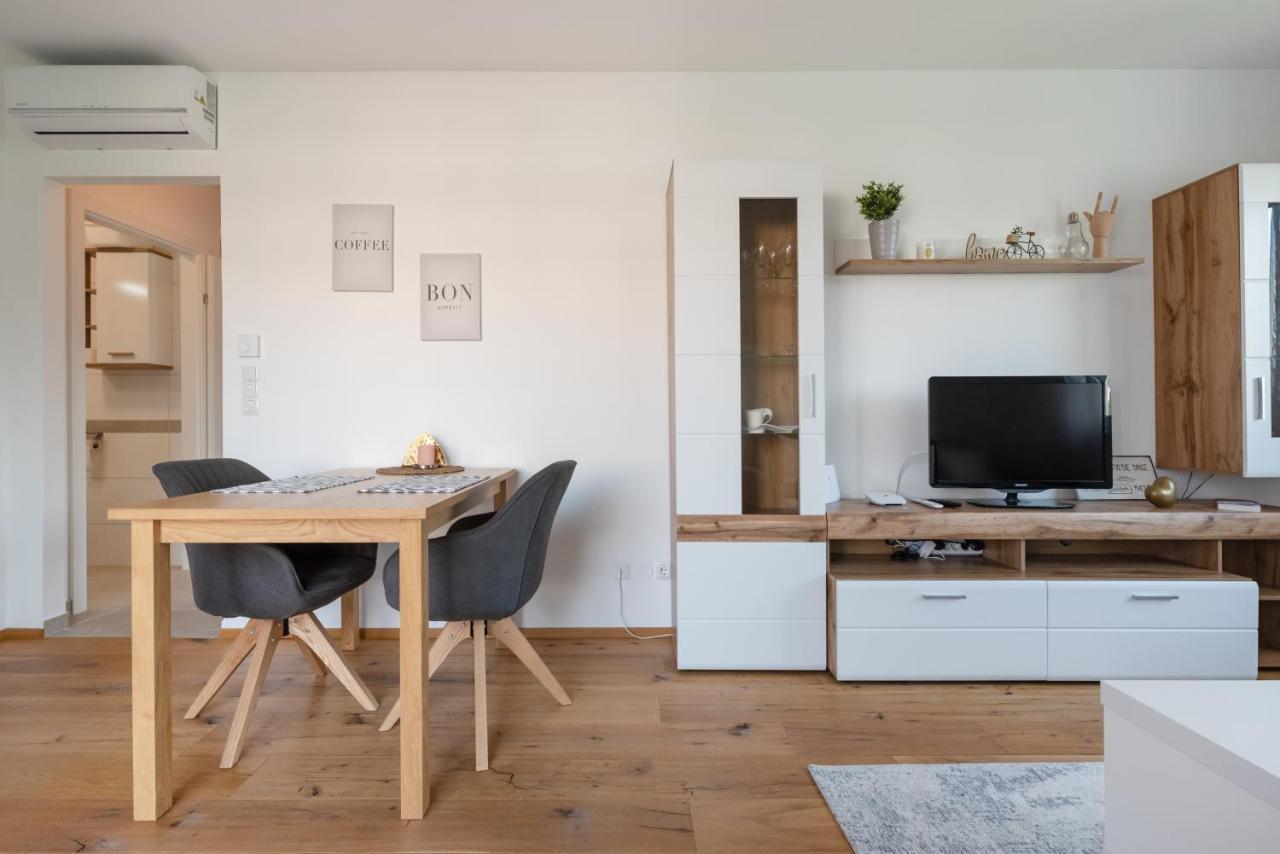 Gruene Ruhelage, 20 Minuten Ins Zentrum Und Parkgarage