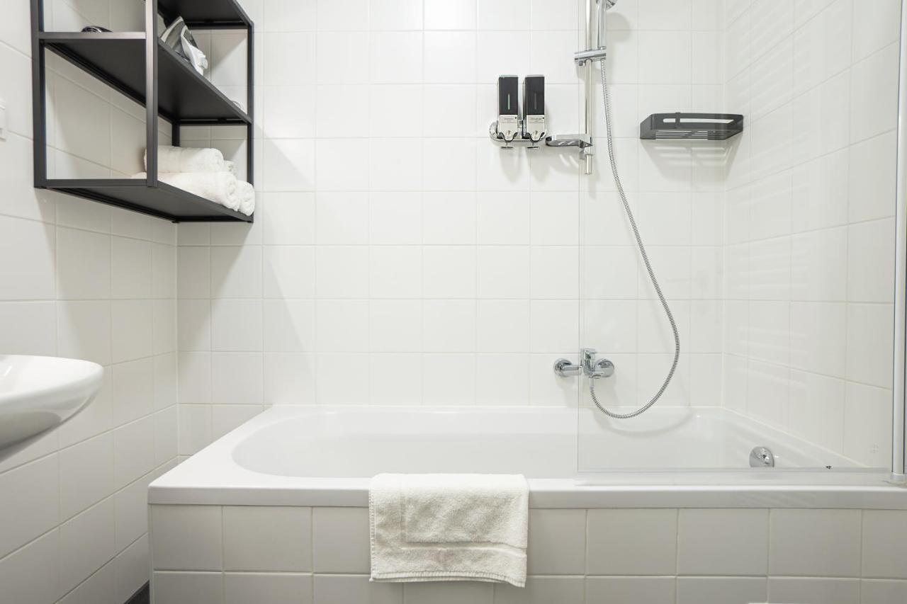 Apartment Bright 3-room With A King-size Bed Wien