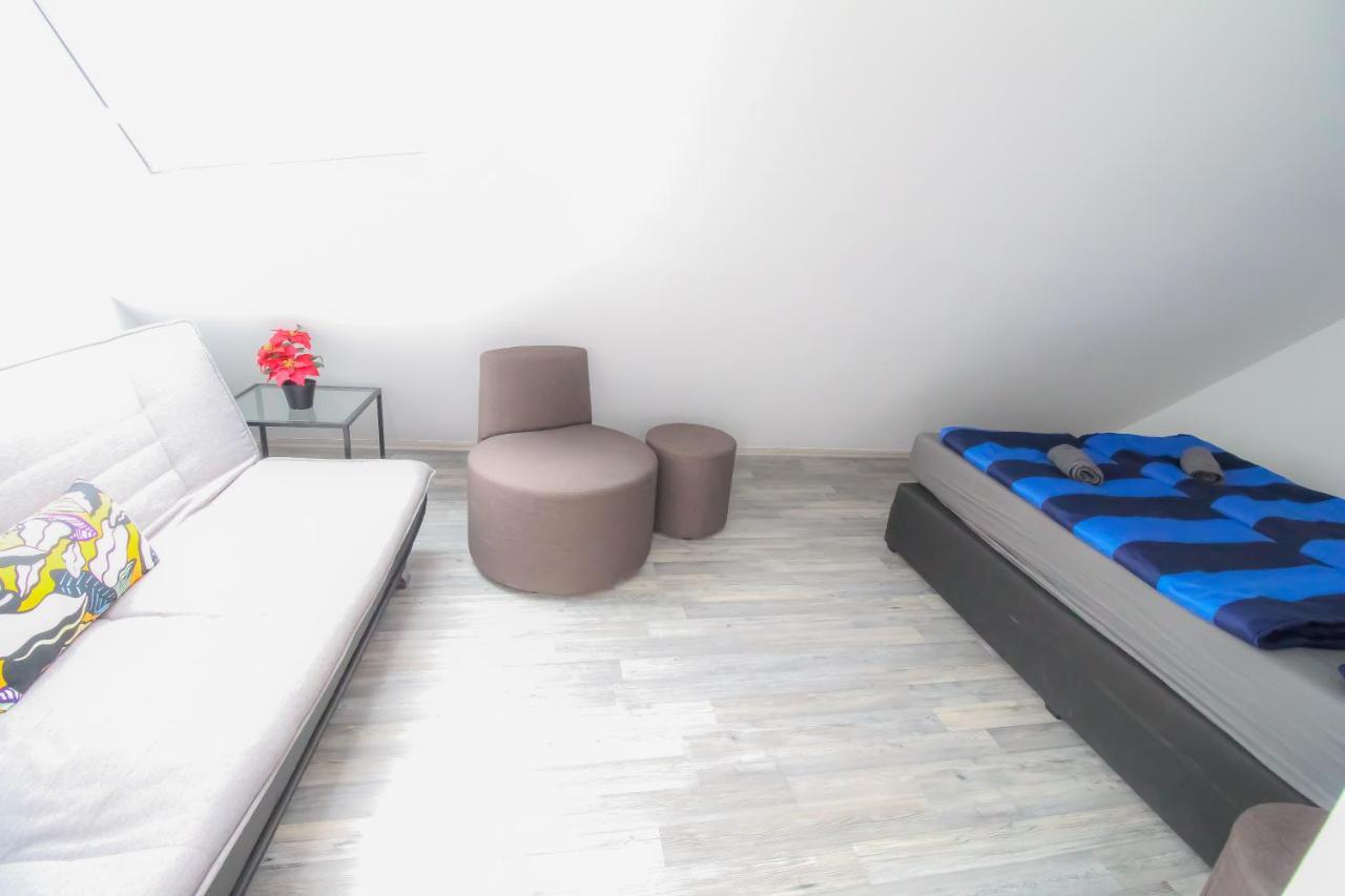 Private Triple Bedroom In Shared Dw171-4 Vienna