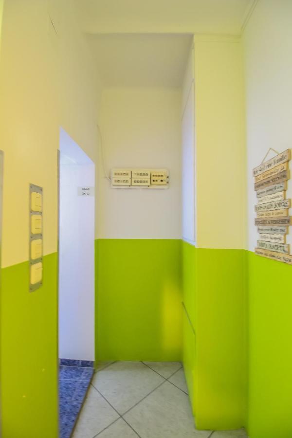 Db In Hutteldorferstrasse U3 Area Apartment