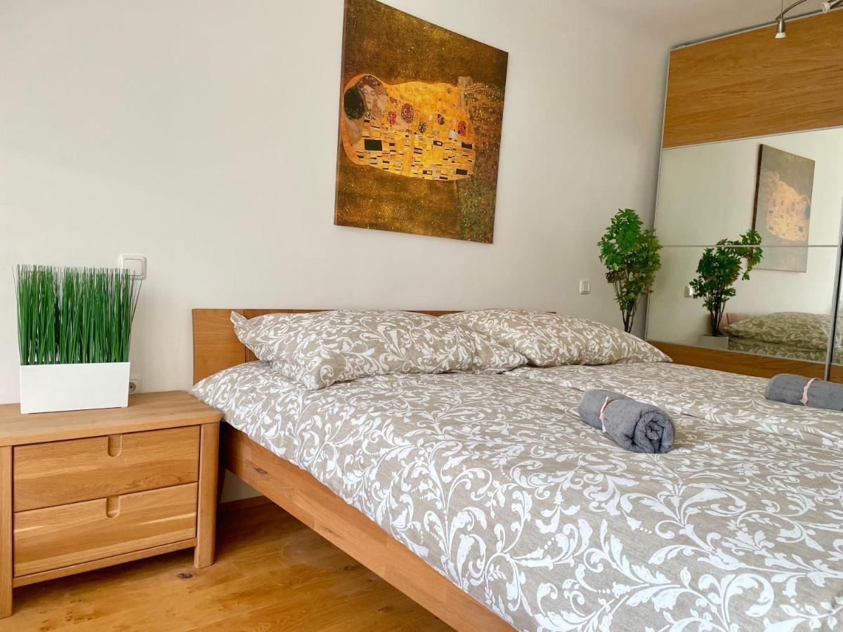 60 M2 Rooftop With Ac Apartment *